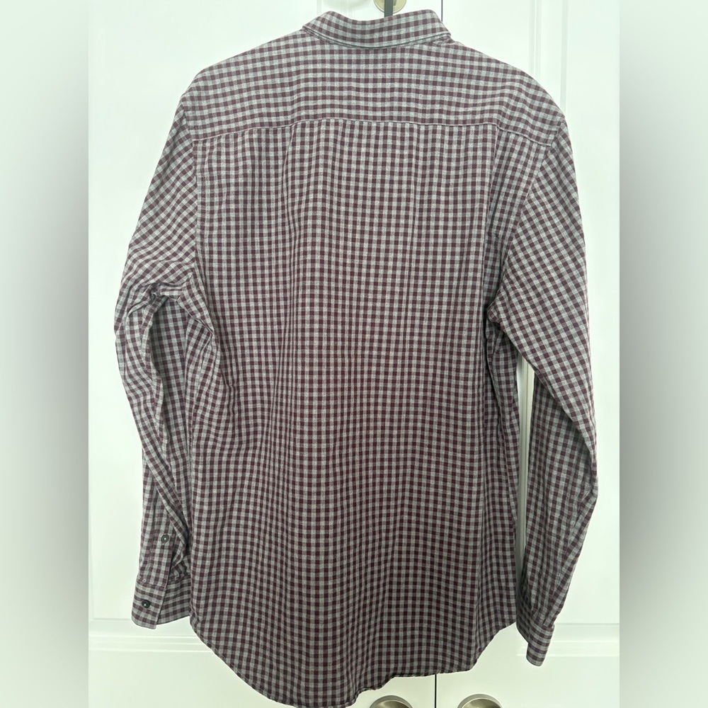 Zara Basic Slim Fit Button Up Shirt | Men’s Large | Gingham Burgundy Grey Cotton - Picture 2 of 9